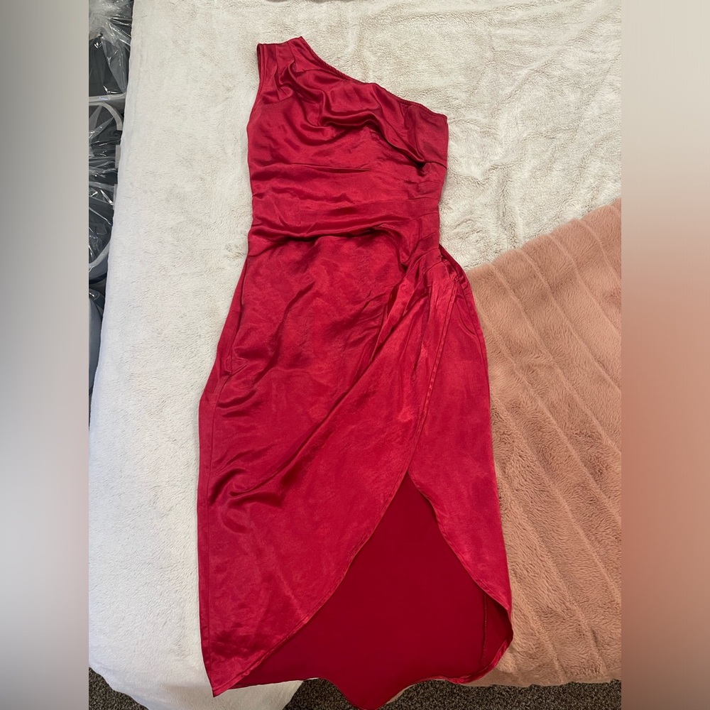 PRETTYGARDEN Satin One Shoulder Midi Dress